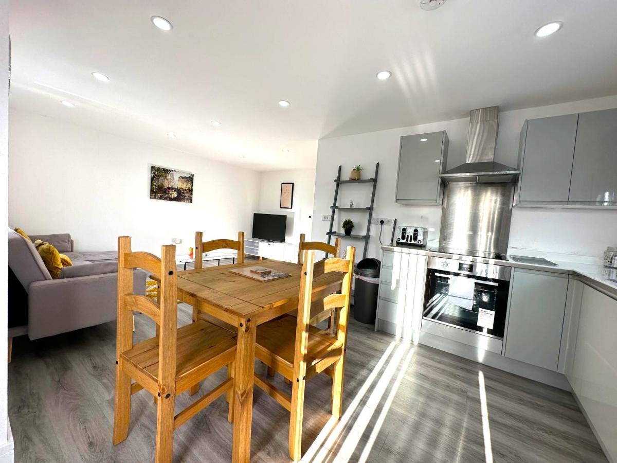 Adbolton House Apartments - Sleek, Stylish, Brand New & Low Carbon Nottingham Bagian luar foto